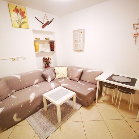 Apartmani Rudelj มาคาร์สกา ภายนอก รูปภาพ