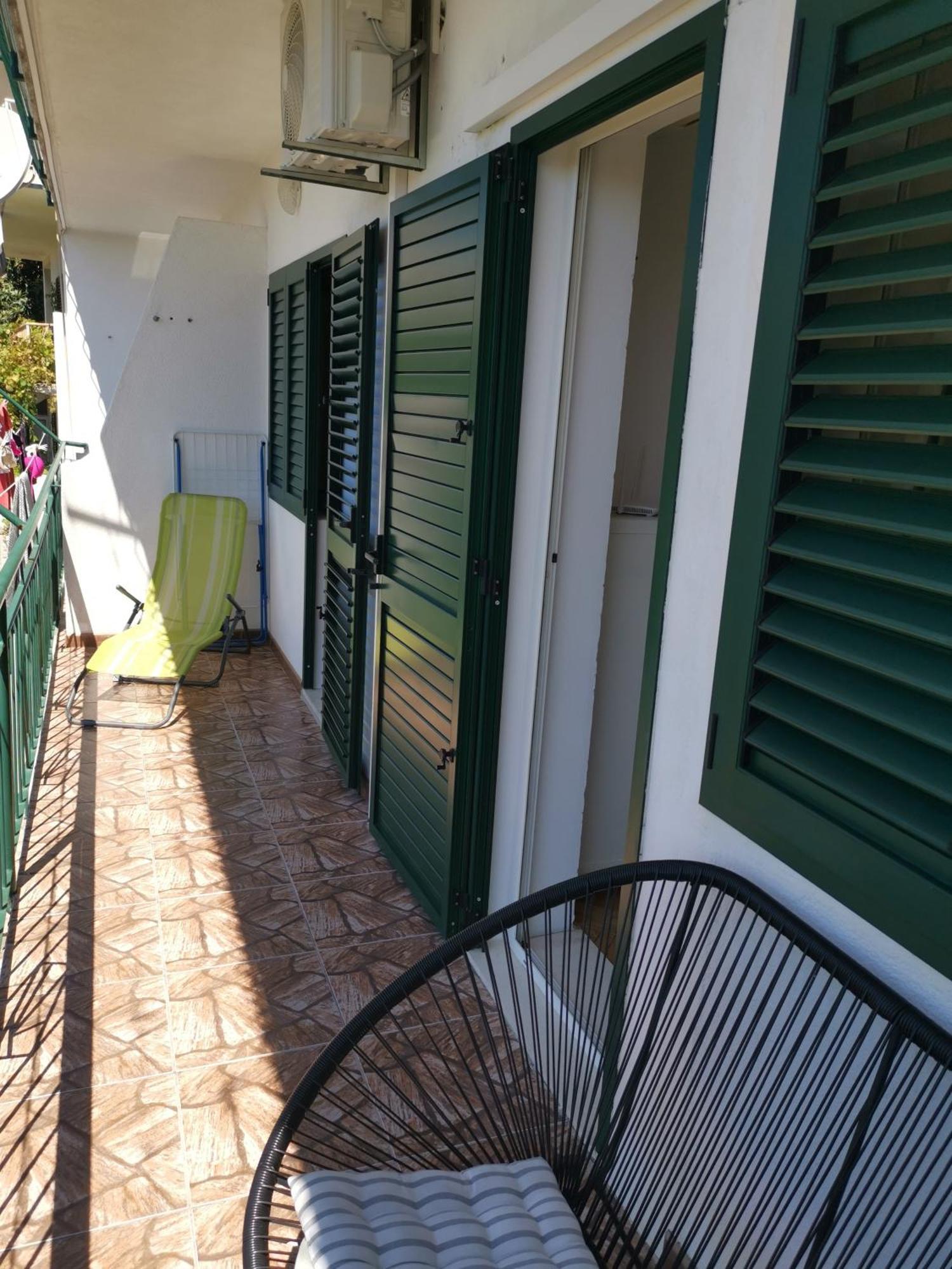 Apartmani Rudelj มาคาร์สกา ภายนอก รูปภาพ