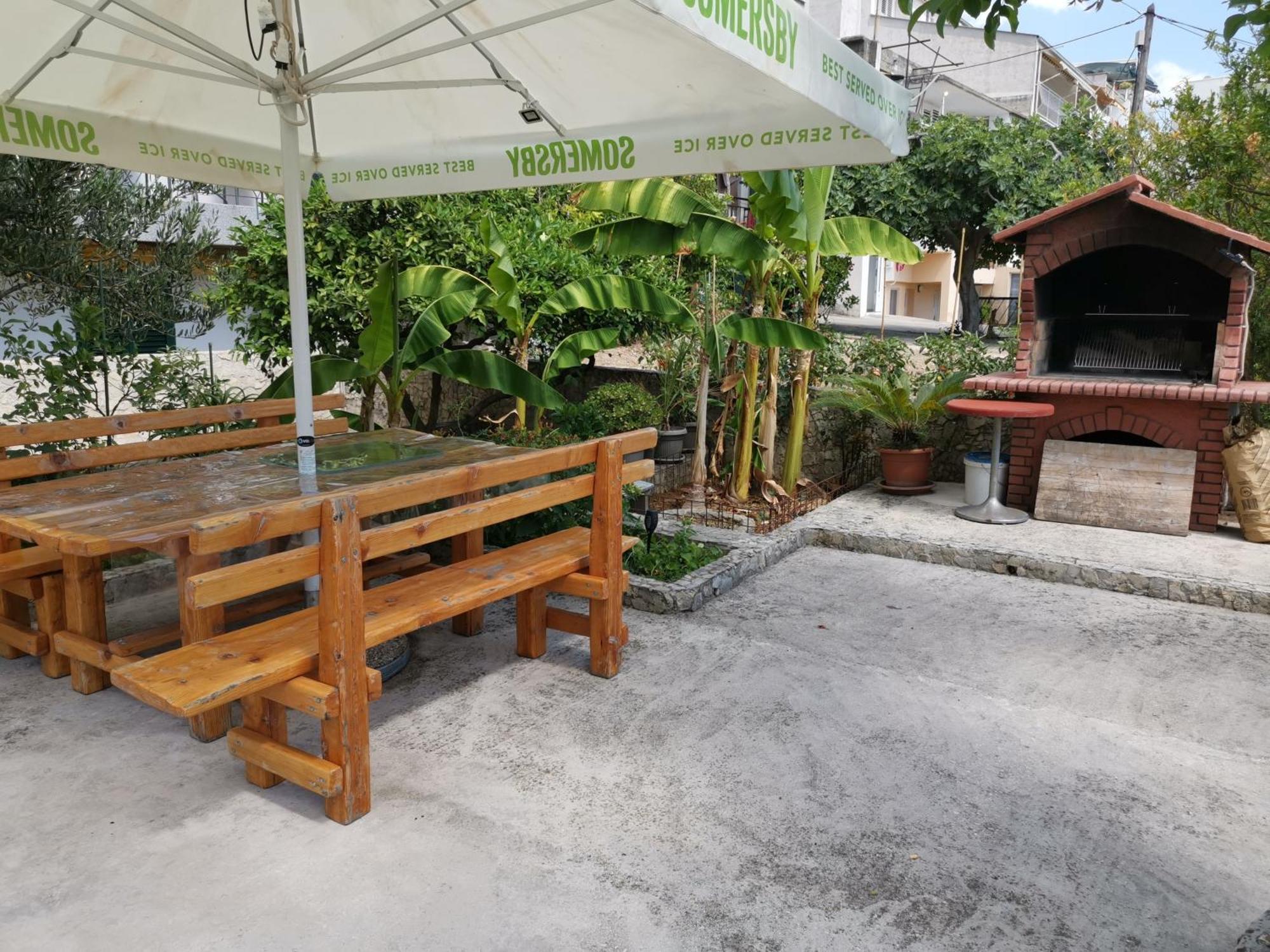 Apartmani Rudelj มาคาร์สกา ภายนอก รูปภาพ