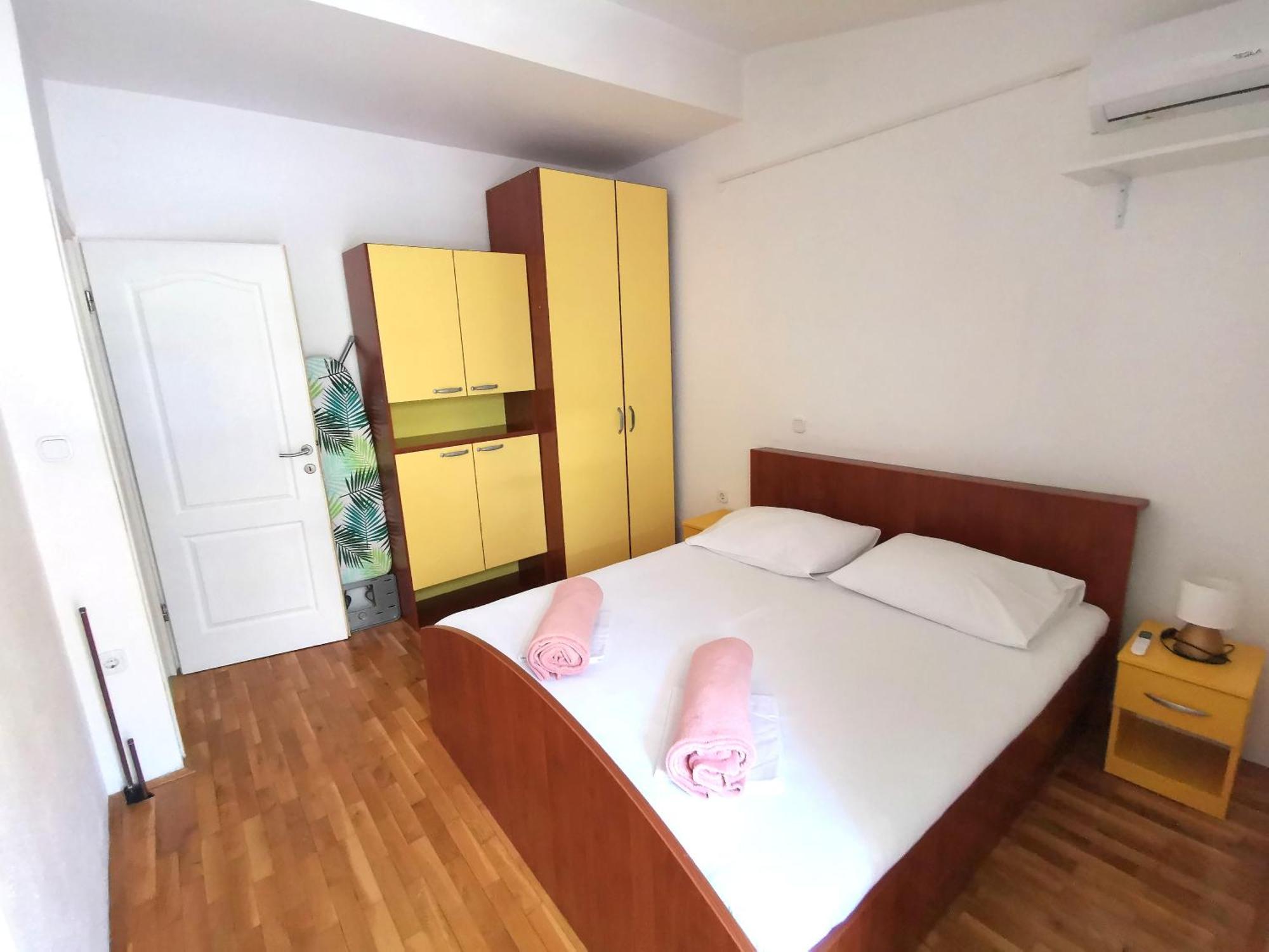 Apartmani Rudelj มาคาร์สกา ภายนอก รูปภาพ